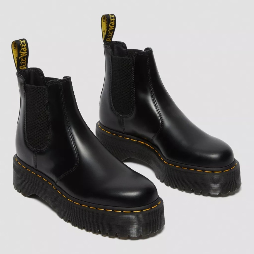 DR MARTENS Platform Chelsea Boots 2976 Size 9